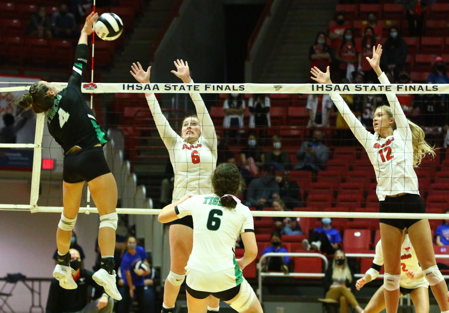 Gallery: 4A volleyball state final: Munster vs. Yorktown